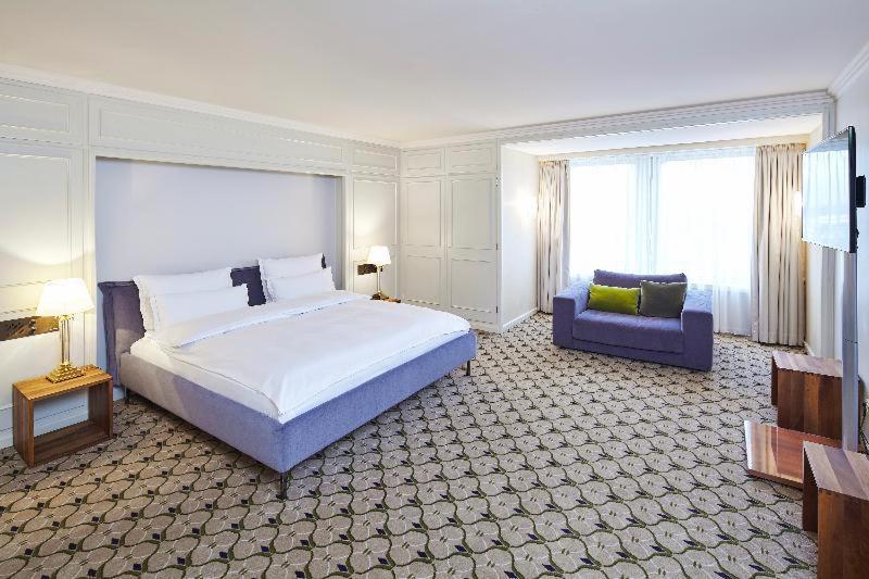 Clayton Hotel Dusseldorf City Centre Düsseldorf Quarto foto