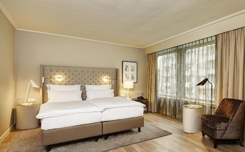 Clayton Hotel Dusseldorf City Centre Düsseldorf Quarto foto